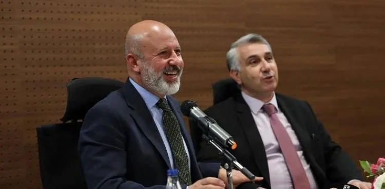 BAŞKAN ÇOLAKBAYRAKDAR, MUHTARLARLA BİR ARAYA GELDİ