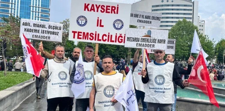 “8 Eylül 1999’dan sonra sigorta girişi olanların emekliliği 17 yıl erteleniyor, büyük bir hak kaybıdır”