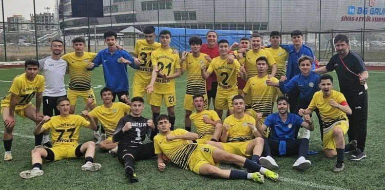 Talasgücü Belediyespor U18 takımı Ankara’ya gidecek