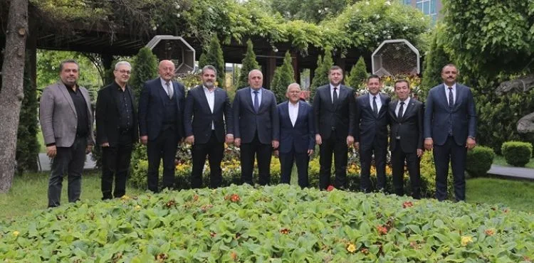 BAŞKAN BÜYÜKKILIÇ’A CUMHUR İTTİFAKI’NDAN “HAYIRLI OLSUN” ZİYARETİ