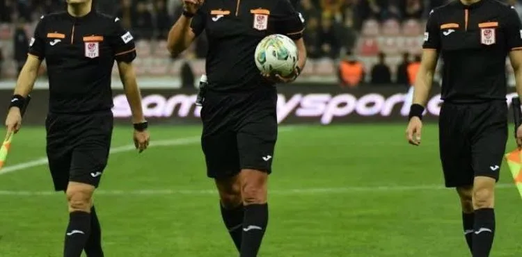 Fenerbahçe- Kayserispor maçını Direnç Tonusluoğlu yönetecek