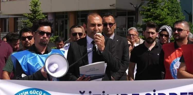 Öğretmenler iş bırakıyor