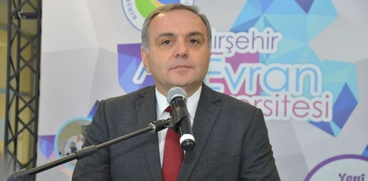 ERÜ Standına Kırşehir’de Gençlerden Yoğun İlgi