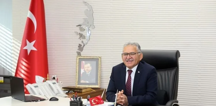 BAŞKAN BÜYÜKKILIÇ: “ANNELER HAYAT REHBERİMİZ, BAŞ TACIMIZDIR”