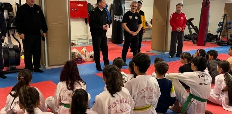 Kayseri İl Jandarma Komutanlığı’ndan ERVA Sporcularına sürpriz