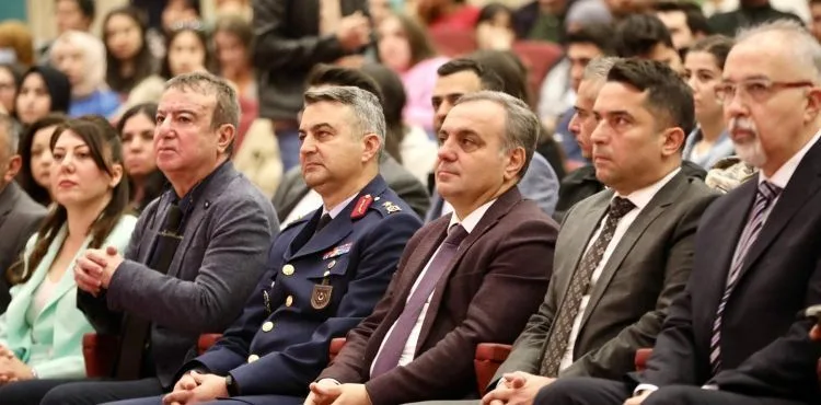 ERÜ’de “4. Kariyer Günleri” Etkinlikleri Başladı
