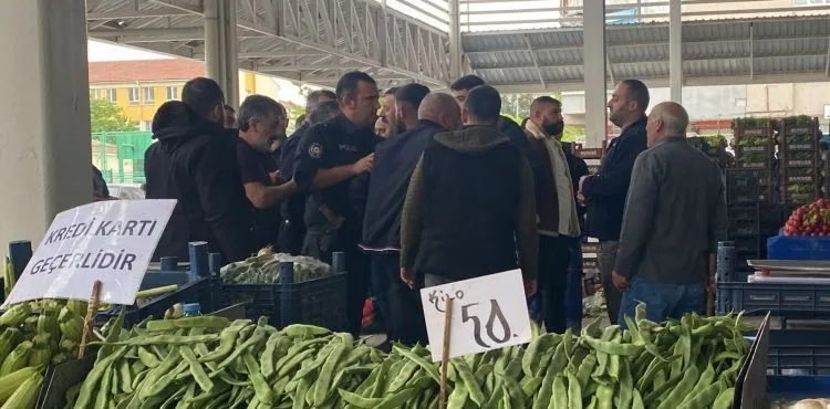 Pazarda çıkan kavgada 4 kişi tutuklandı 1 kişiye de ev hapsi verildi