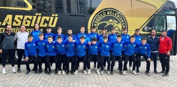 Talasgücü Belediyespor ve Kocasinan Şimşekspor U15 takımları gruplarda