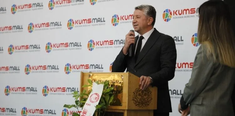 KUMSMALL’DA ENGELSİZ KUTLAMA