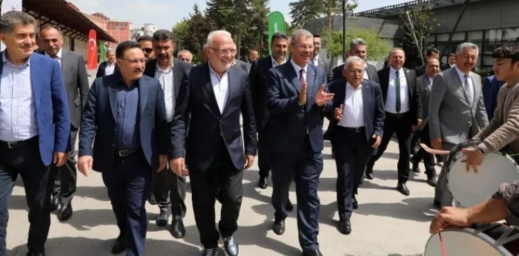 27. Çiftçi Meclisi 15 Temmuz Şehitleri Konferans Salonu’nda gerçekleştirildi…