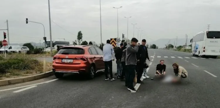 Otomobilin çarptığı genç kız ağır yaralandı