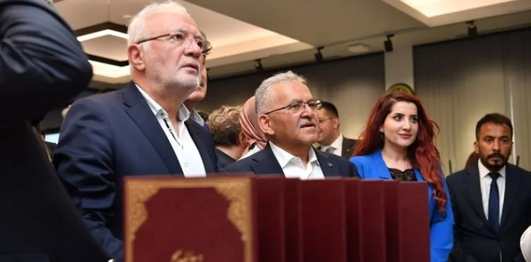 BÜYÜK ŞEHİR SANAT GALERİSİ’NE SANATSEVERLERDEN TAM NOT
