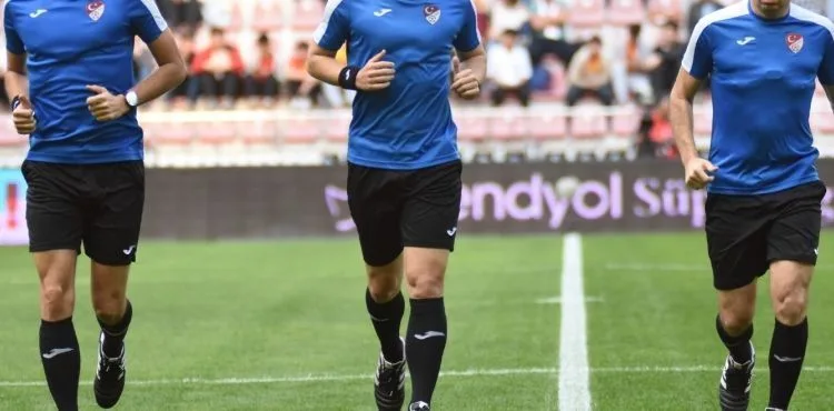 Sivasspor - Kayserispor maçını Murat Erdoğan yönetecek