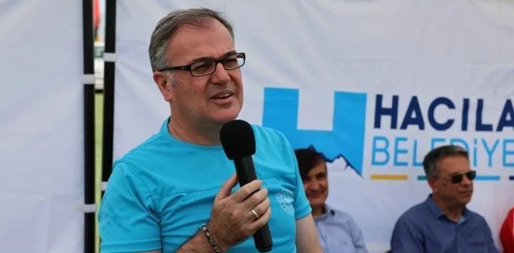 HACILAR’DA BAŞKAN ÖZDOĞAN’DAN ÖĞRENCİLERE MORAL
