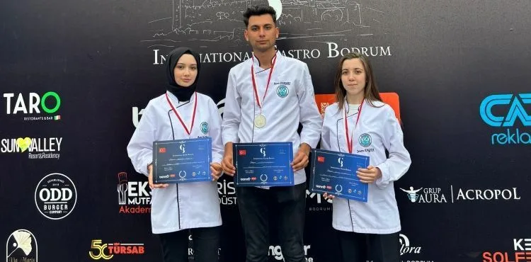 KAYÜ Aşçılık Programı Öğrencileri Başarıya Doymuyor