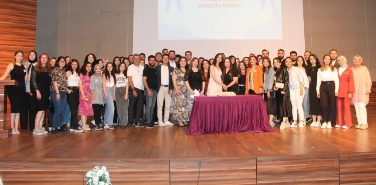 NNYÜ FİZYOTERAPİ VE REHABİLİTASYON BÖLÜMÜ ÖĞRENCİLERİNDE DEVİR-TESLİM