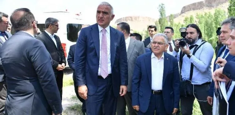 BAKAN ERSOY’DAN KAYSERİ’DE TURİSTLERİN UĞRAK YERİ SOĞANLI VADİSİ’NDE İNCELEME