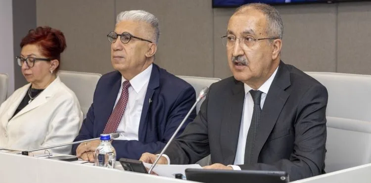 Erkılınç: Basınımız gerçekçi bir çözüm bulmalı
