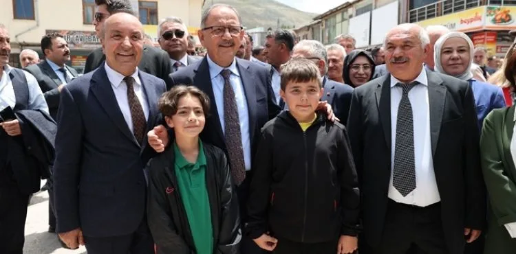 ÇEVRE, ŞEHİRCİLİK VE İKLİM DEĞİŞİKLİĞİ BAKANI MEHMET ÖZHASEKİ, MEMLEKETİ KAYSERİ’NİN PINARBAŞI İLÇESİNDE KONUŞTU: