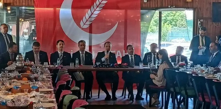 YRP Genel Başkanı Erbakan: “İsrail konusunda Türkiye Cumhuriyeti bağımsız bir devlettir ve böyle bir nokta da yetkililer kınama ile yetinemez”