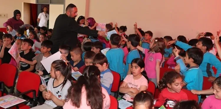 KASKİ ‘SU TASARRUFU’ EĞİTİMLERİNE İLÇELERDE DEVAM EDİYOR