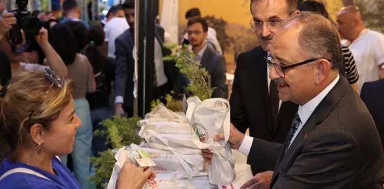 BAKAN MEHMET ÖZHASEKİ:“ÇEVRE BİZE EMANET, EMANETE GÖZÜMÜZ GİBİ BAKACAĞIZ”