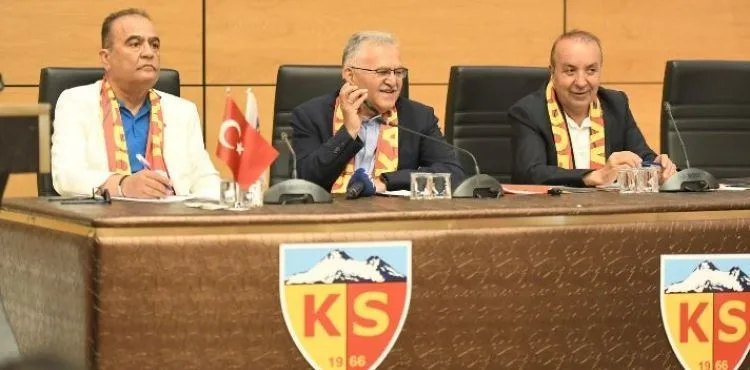 BAŞKAN BÜYÜKKILIÇ, KAYSERİSPOR’UN HER ZAMAN YANINDA