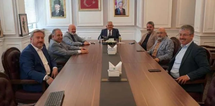 BAŞKAN BÜYÜKKILIÇ’TAN MELİKGAZİ’DE YATIRIM DEĞERLENDİRME TOPLANTISI