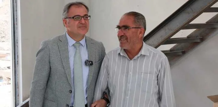 BAŞKAN ÖZDOĞAN, “İLÇEMİZE VE ESNAFIMIZA YENİ TİCARET ALANLARI KAZANDIRIYORUZ”
