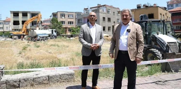 MELİKGAZİ, AYDINLIKEVLER’DE KENTSEL DÖNÜŞÜMÜ BAŞLATIYOR