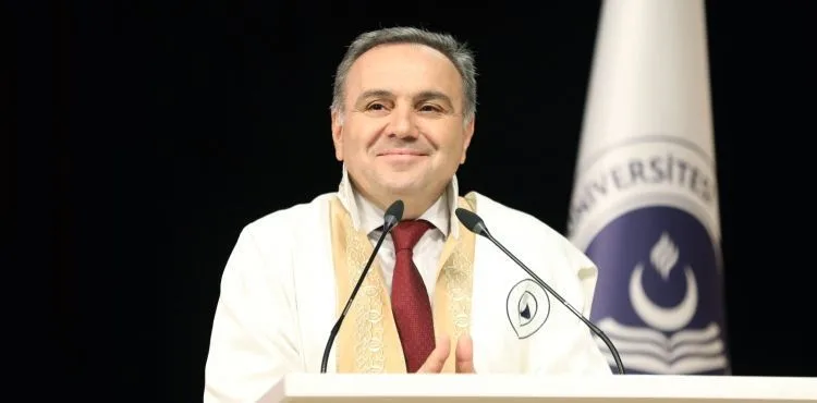 ERÜ Eğitim Fakültesi Yeni Mezunlarını Verdi