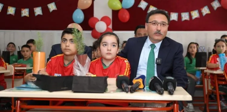 Vali Çiçek “Kayseri’de Eğitimde Altın Bir Yıl Geçirdik”
