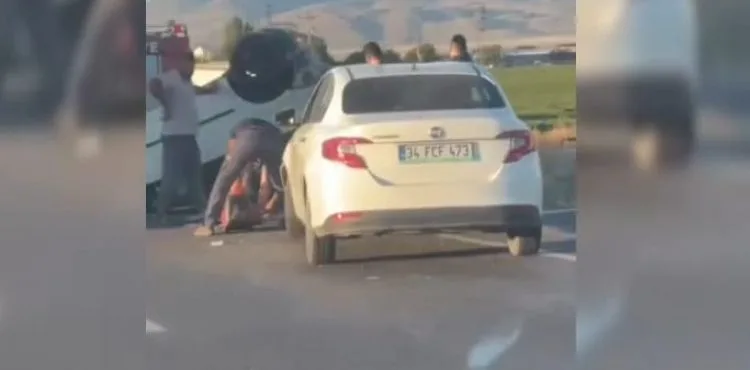 Takla atan otomobilin sürücüsü yaralandı