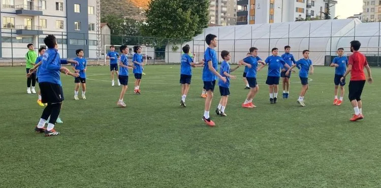 Talasgücü Belediyespor Temmuz ayında futbol okulu açacak