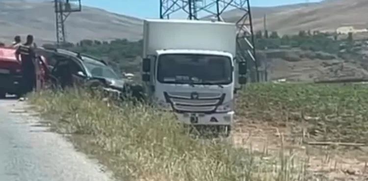 Bünyan yolunda 3 aracın karıştığı trafik kazası meydana geldi