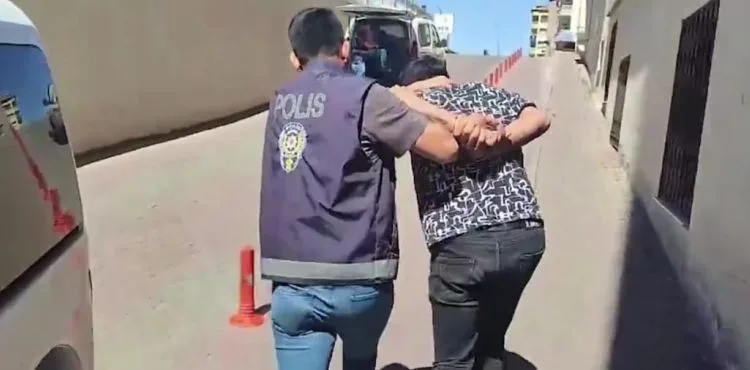 15 yıl kesinleşmiş hapis cezası ile aranan firari yakalandı