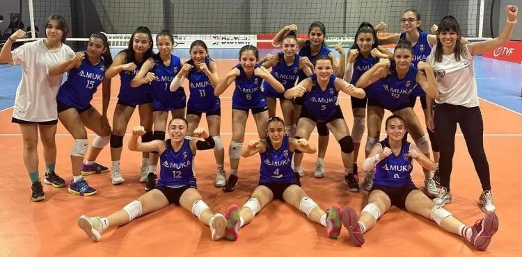 Kayseri Voleybol Kulübü midi kızlarda Türkiye 5’incisi oldu