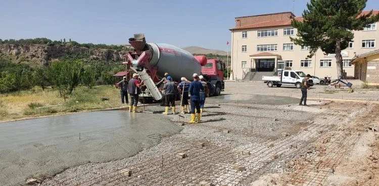 BAŞKAN METİN, GENÇLERE VERDİĞİ SÖZLERİ YERİNE GETİRMEYE DEVAM EDİYOR