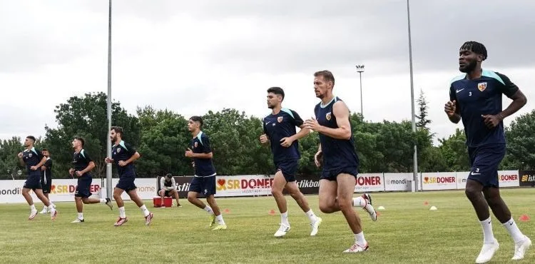 Kayserispor futbolcular dayanıklılık testinden geçti