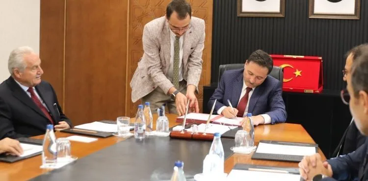 Valilikte Üç Protokol Birden İmzalandı