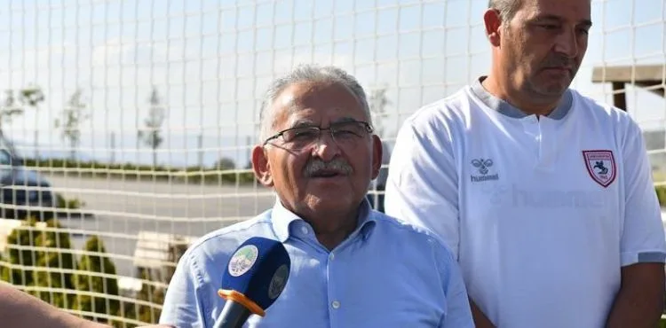 FUTBOL TAKIMLARI ERCİYES YÜKSEK İRTİFA KAMP MERKEZİ’NE ÖVGÜLER YAĞDIRDI