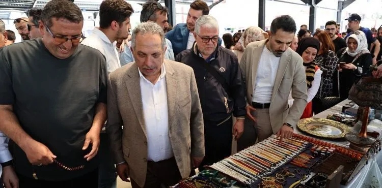 ANTİKA PAZARI YENİ YERİNDE MERAKLA BEKLENİYOR