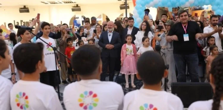 BAŞKAN ÇOLAKBAYRAKDAR, “ÇOCUKLARIMIZIN, GELECEĞİNE IŞIK TUTUYORUZ”