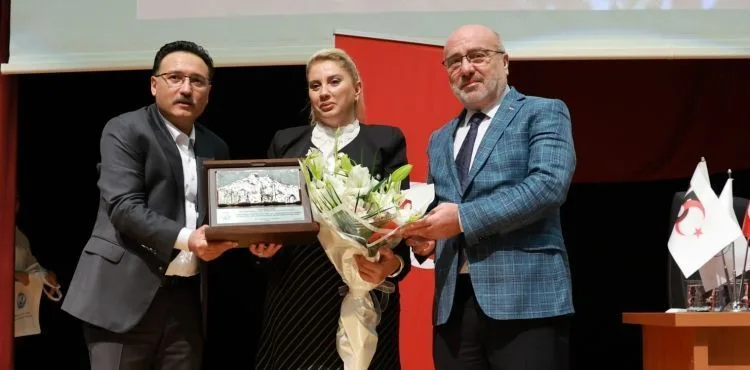 Türkiye Şehit Yakınları ve Gaziler Dayanışma Vakfı Başkanı Gürs, KAYÜ’de Konferans Verdi