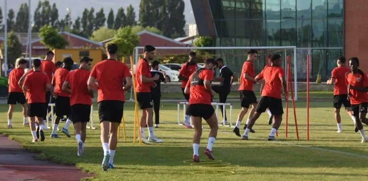 Kayserispor’un ikinci etap kampı yarın başlayacak