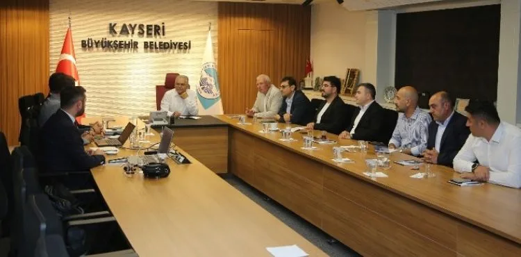 KAYSERİ TOPLU ULAŞIMINDAKİ İLK VE EN BÜYÜK RES PROJESİ HIZLA İLERLİYOR