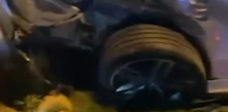 Dört aracın çarpıştığı kazada 1 kişi yaralandı