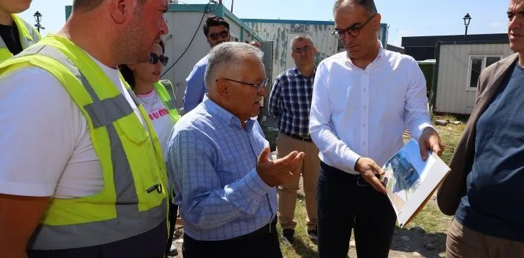 BAŞKAN BÜYÜKKILIÇ’TAN YAPIMI SÜREN KENT MÜZESİ’NDE İNCELEME