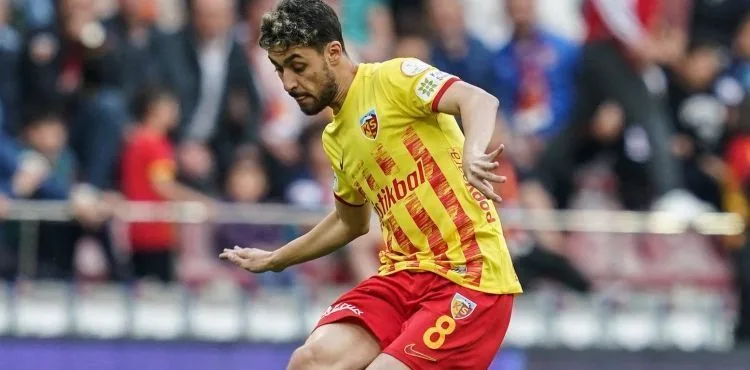 Kayserispor’da Kartal Kayra ile yeniden anlaşıldı