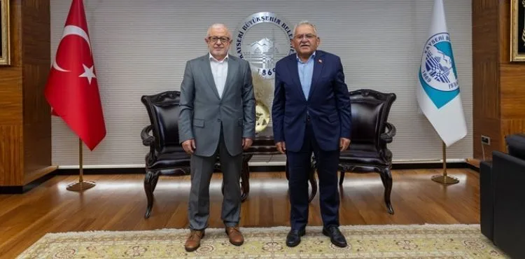 İL MÜFTÜSÜ AKKUŞ’TAN BAŞKAN BÜYÜKKILIÇ’A VEDA ZİYARETİ